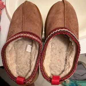 UGG platform slippers